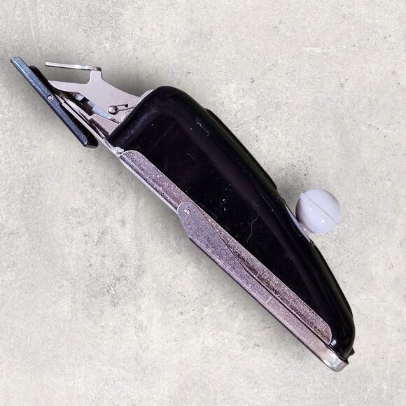 Vintage Domestic Magic Key Buttonhole Worker Attachment Set Templates & Manual - Picture 11 of 16